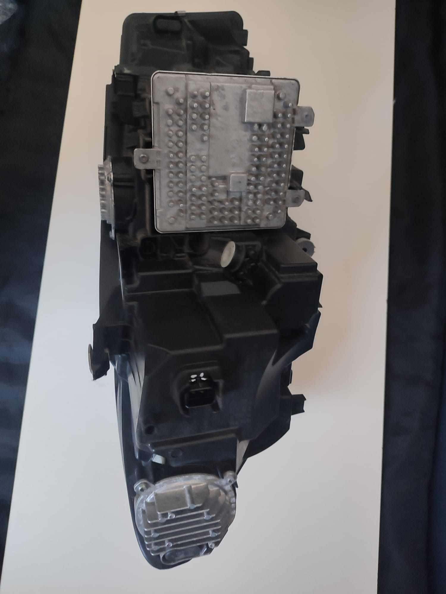 BMW 3 SERIES PASSENGER HEADLIGHT AND MODULES G20 / G21 2020